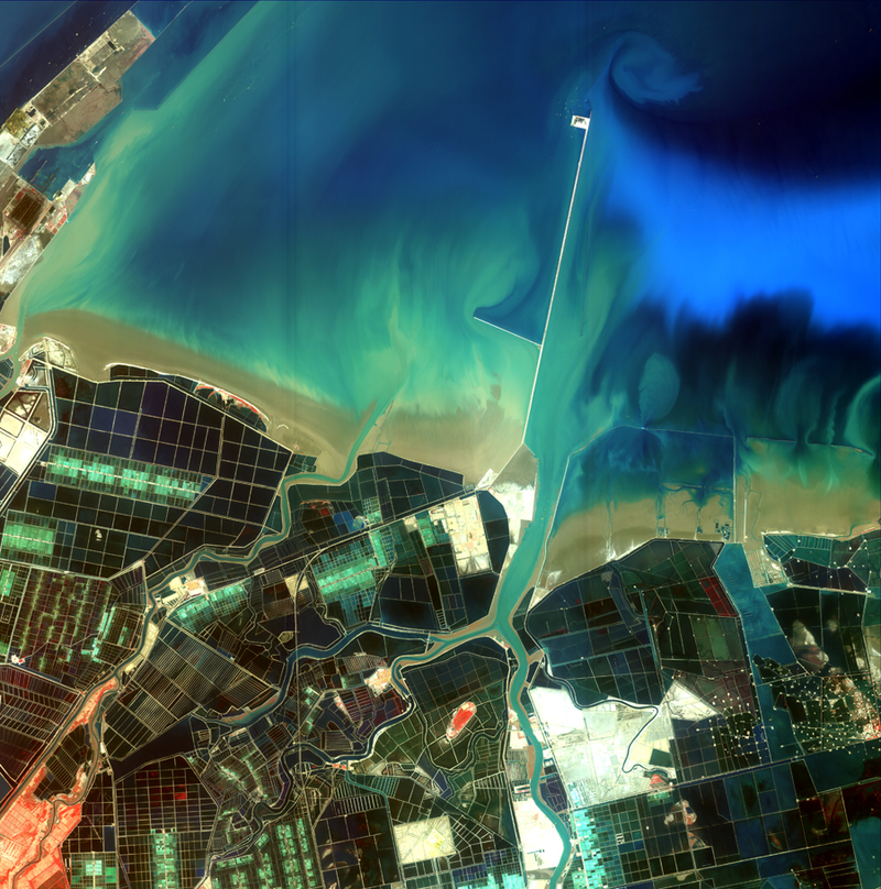 Illustration for article titled China's High-Res Satellite Gave Us Some Awesome New Images
